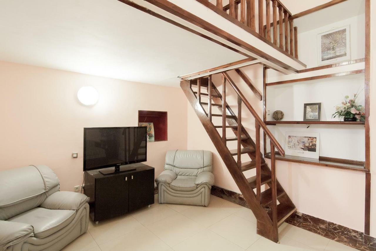 Rent Apartments Grecheskaya 50 أوديسا المظهر الخارجي الصورة